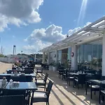 Moys Sea View * 奧爾比亞